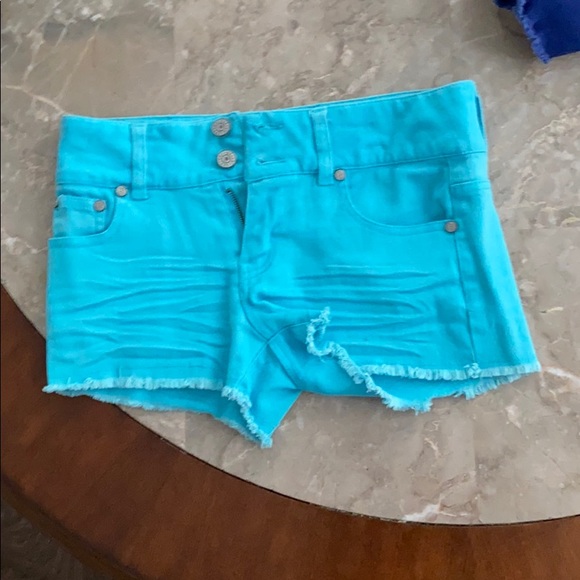 Set of shorts - Picture 1 of 5
